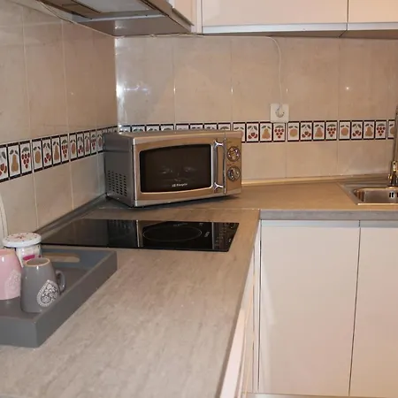 Cinco Bolas 1 Apartment *