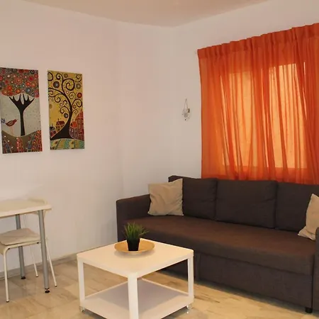 Cinco Bolas 1 * Malaga
